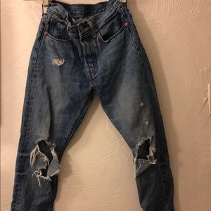 Levi High Rise Ripped 501 Jeans